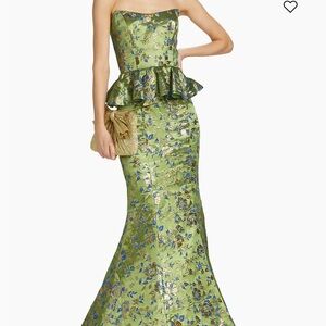 (NWT) Marchesa Notte Floral Jacquard Peplum Gown, Size 14, Green floral